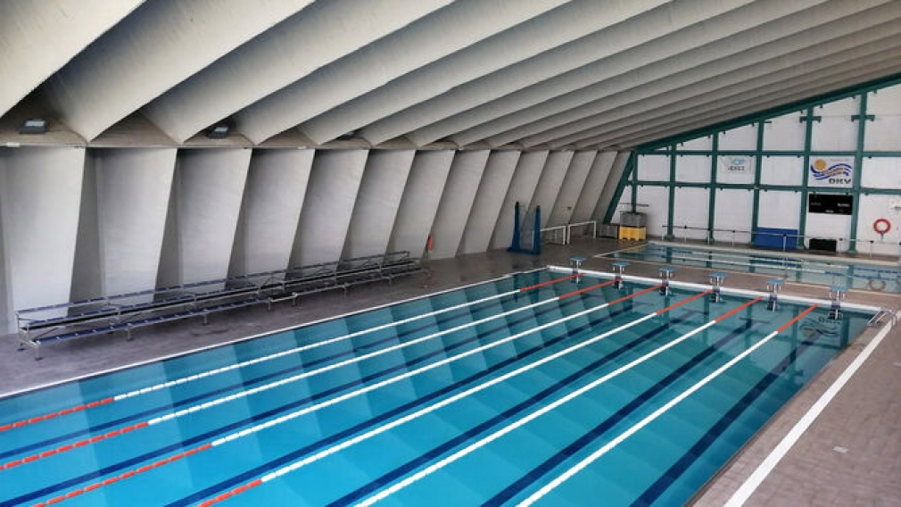 PISCINA CUBIERTA COLEGIO MIRAMADRID