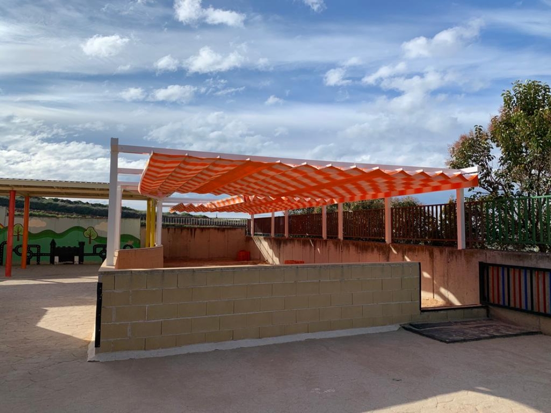 INSTALACIÓN DE TOLDO EN INFANTIL DEL COLEGIO CEIPSO