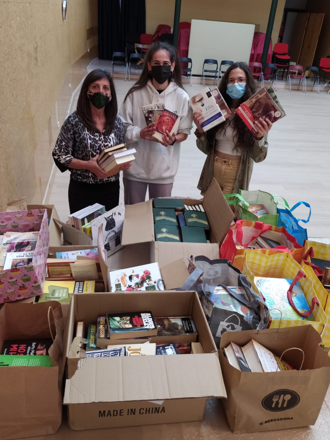 RECOGIDA DE LIBROS DONADOS